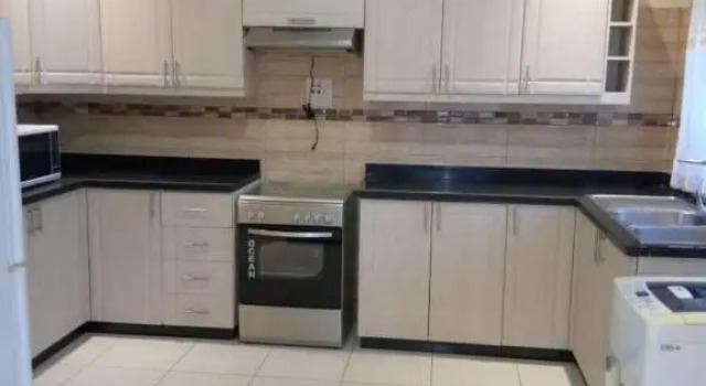 3 Bedrooms Exclusive Apartment in Kaludu, Reservar Apartamento Lusaka Zâmbia