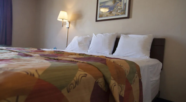 InTown Suites Extended Stay Norfolk VA, Забронировать Отель Норфолк Виргиния