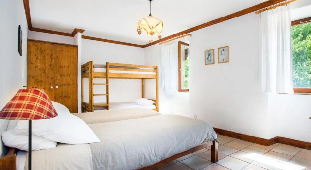 Четырёхместный номер Standard Gite-Auberge de Montvilliers