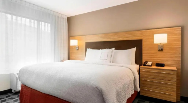Двухместный люкс c 1 комнатой TownePlace Suites Pittsburgh Airport/Robinson Township