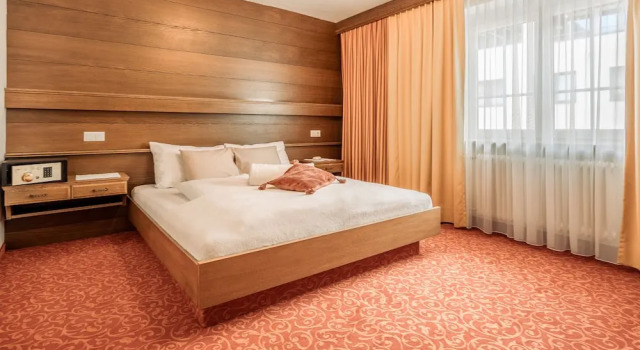 Апартаменты Classic Fortuna Apart Hotel B&B