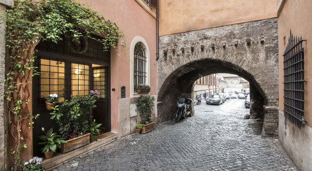 Arco del Lauro Bed & Breakfast