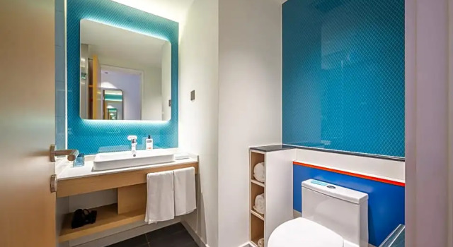 Трёхместный номер Standard Holiday Inn Express Jurong Xianlin