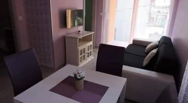 Apartments Perla, Забронировать Апартаменты/квартира Отели Биоград-на-Мору с парковкой, рядом с Kornati Marina, Парковка