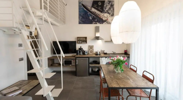 Sunset Residence, Забронировать Отель Отели в центре Бренцоне-суль-Гарды, в центре