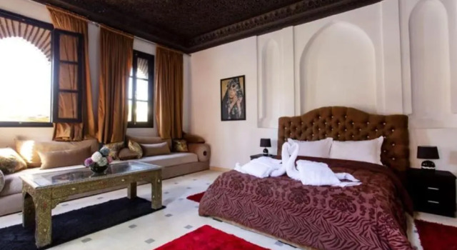 Palace with 2 villas and 2 swimming pools in Sidi Abdellah Ghiat, Забронировать Отель Отели Марракеш-Тенсифт-Эль-Хауз с бассейном, Бассейн