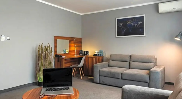 Двухместный люкс B&B HOTEL Piotrków Trybunalski