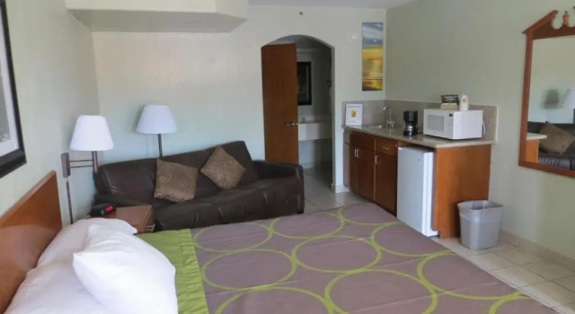 Номер Standard Super 8 by Wyndham South Padre Island