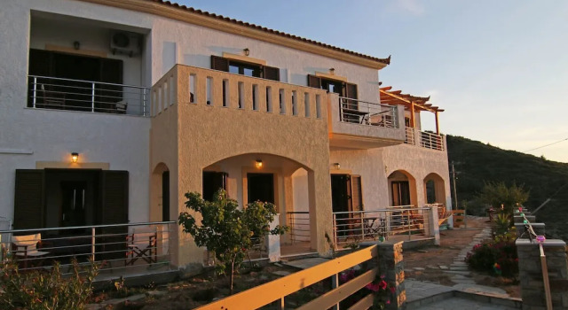 Anemi Apartments