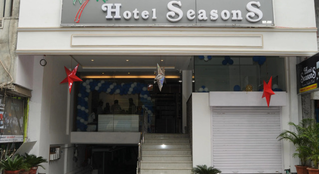 Treebo Seasons, 5 Mins To Rock Beach, Забронировать Отель Отели штата Тамилнада с завтраком, Завтраки