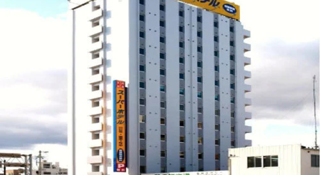 Super Hotel Yokkaichi/Along National Highway 1 (Kokudo Ichigou-Zoi)