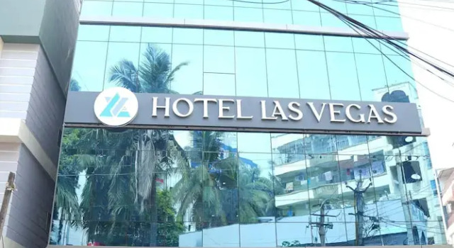 Hotel Las Vegas, Rezerwuj Hotel Hotele w Andhra Pradesh z parkingiem, Parking