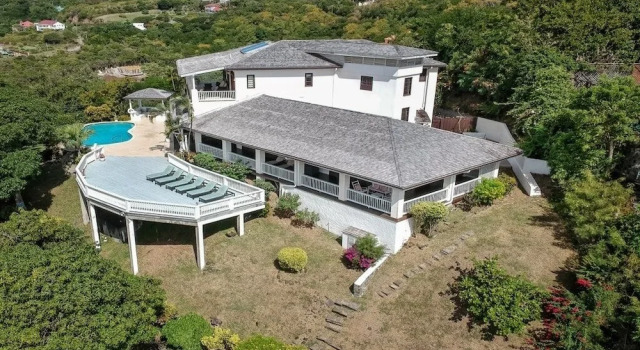 Вилла Tamarind Villa - Sprawling 7 bedroom villa 7 Villa by RedAwning