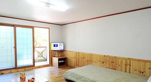 Gapyeong Sansaesori Pension, 预订 酒店 Buk-myeon 加平