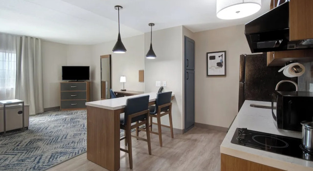 Люкс c 1 комнатой Candlewood Suites Columbia-Fort Jackson by IHG