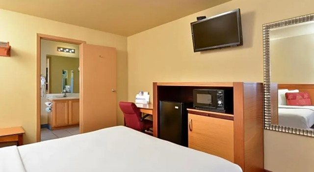 Номер Standard Americas Best Value Inn Lakewood South Tacoma