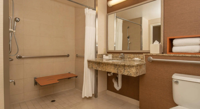 Четырёхместный номер Standard Fairfield Inn Sacramento Cal Expo