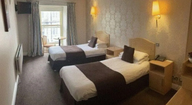 Corralea Court, Prenota Hotel  