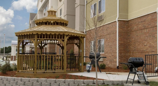 Candlewood Suites Springfield-Medical District by IHG, Забронировать Отель Спрингфилд Озакр