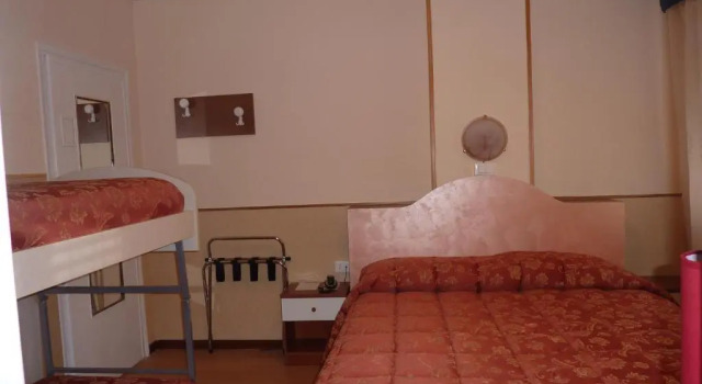Четырёхместный номер Standard Hotel Corso