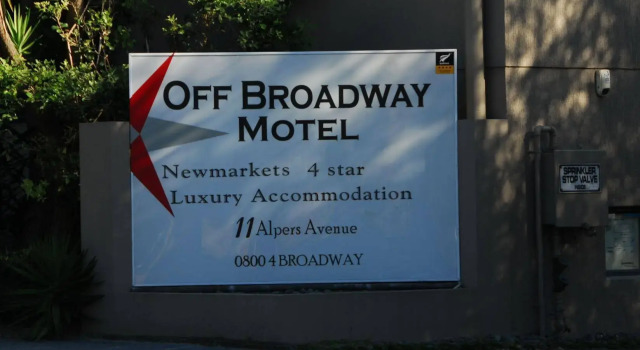 Off Broadway Motel