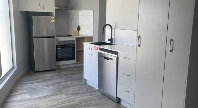 Студия Luxury Waterfront Apartments