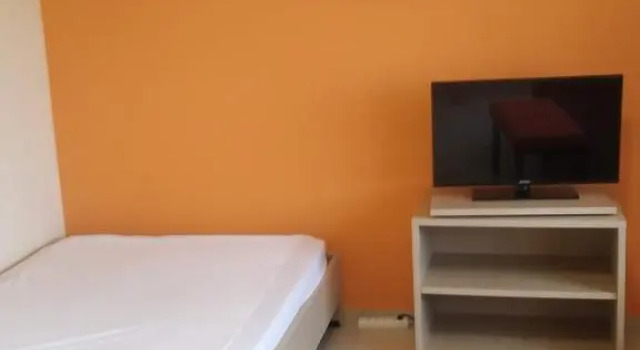 Family House, Забронировать Отель Отели Айос-Николаос с парковкой, рядом с Пляж Китроплатия, Парковка