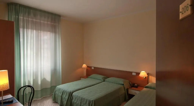 Трёхместный номер Standard Mio Hotel Firenze