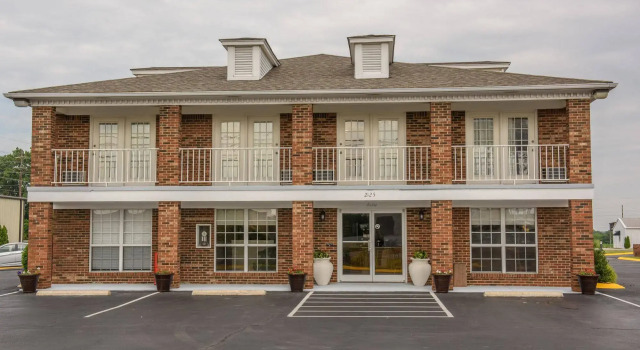 Richland Inn Lawrenceburg, Rezerwuj Hotel Lawrenceburg Tennessee