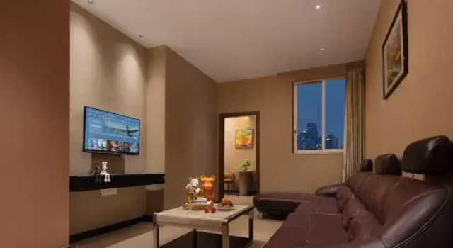 Люкс Deluxe Jiangmen Jinxi International Hotel (Wuyi University Lihe Plaza)