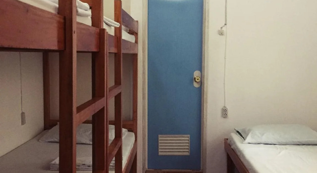 Emok's Guest House - Hostel, Boek Hostel Hostels in Cebu, Hostel