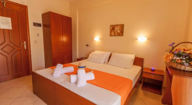 Villa Morfeas, Book Villa Paralia 