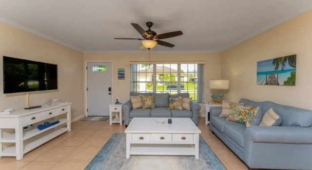 Коттедж Gogo House in Port Charlotte