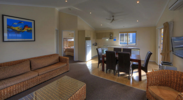 NRMA Merimbula Beach Holiday Resort, Забронировать Курортный отель Меримбула Sapphire Coast