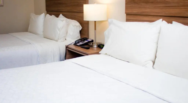 Четырёхместный номер Standard Holiday Inn Express Culiacan by IHG