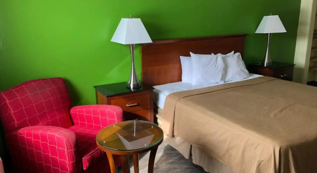 Номер Standard Western Inn South