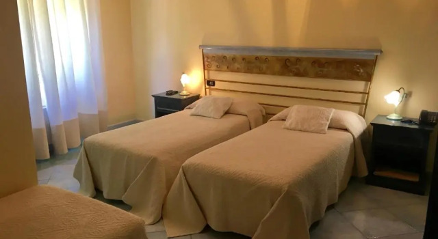 Трёхместный номер Standard Hotel Su Lithu