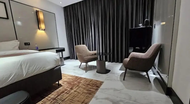 Rocaville Luxury Apartments, Prenota Appartamento Hotel a Enugu con parcheggio, Parcheggio