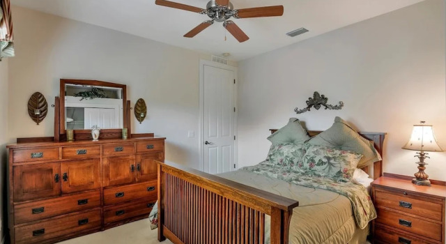 Коттедж Luxury с 3 комнатами с красивым видом из окна SMARCO1255 3 Bedroom Holiday Home by Marco Naples Vacation Homes