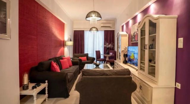 Trap's house, Book Apartment Karystos Evia