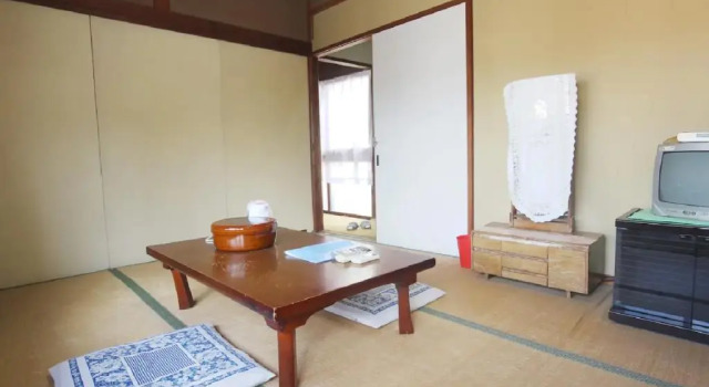 Апартаменты Antique room with Onsen in Atami