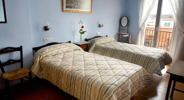 Casas rurales y de Salud la Joya, Prenota Hotel Las Alcubillas Andalusia