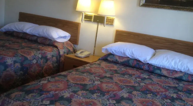 Двухместный номер Standard с видом на горы Economy Inn Alamogordo