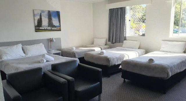 Семейный номер Standard Seabreeze Beach Hotel