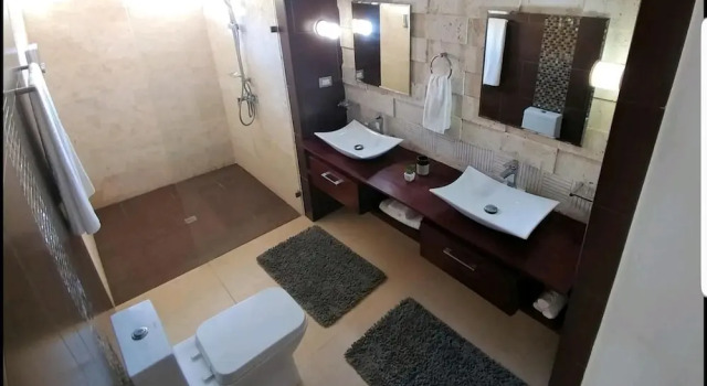 Номер Luxury As Seen on HGTV's Caribbean Life