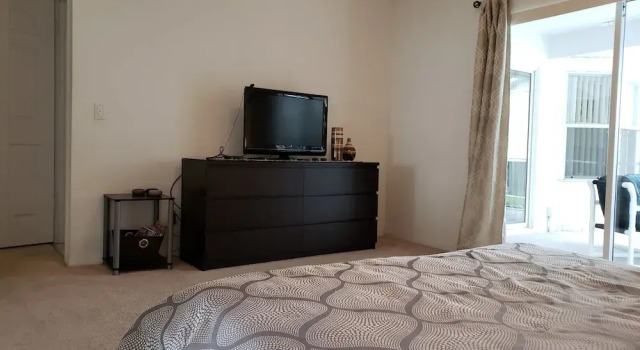 Коттедж с 3 комнатами Windward Cay 4707
