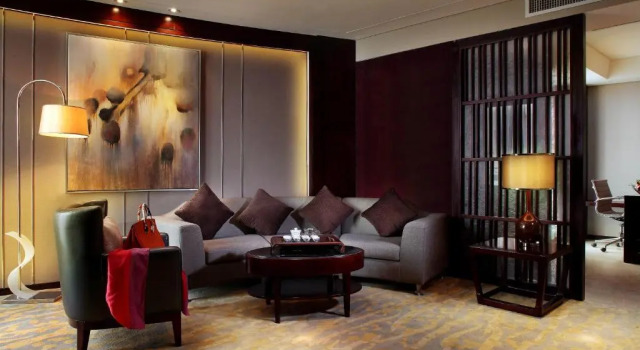 Полулюкс Crowne Plaza Taizhou by IHG