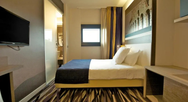 Одноместный номер Classic Mercure Roma Centro Colosseo