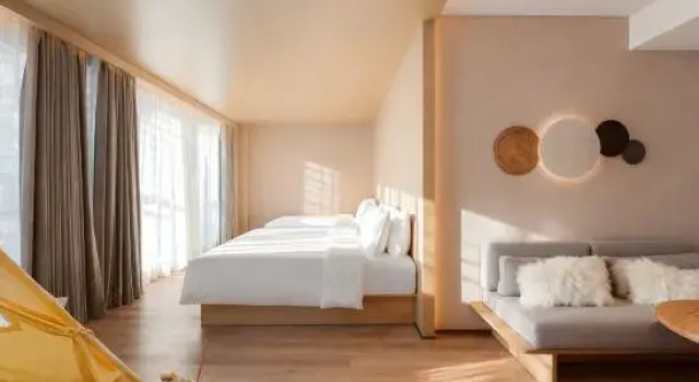 Семейный люкс Eeril Hotel (Changsha Moon Island Guanziling Subway Station Hotel)