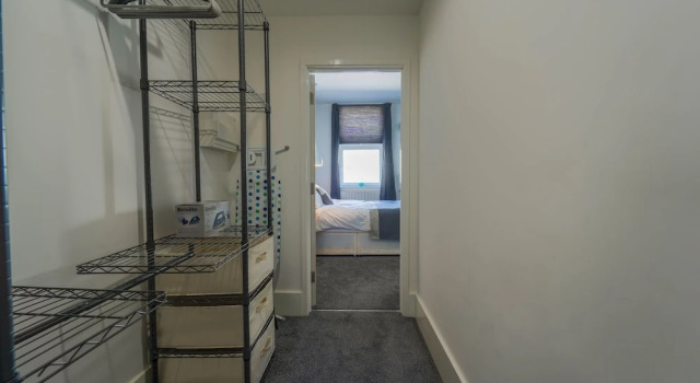 Captivating 1-bed Apartment, Merthyr Tydfil -